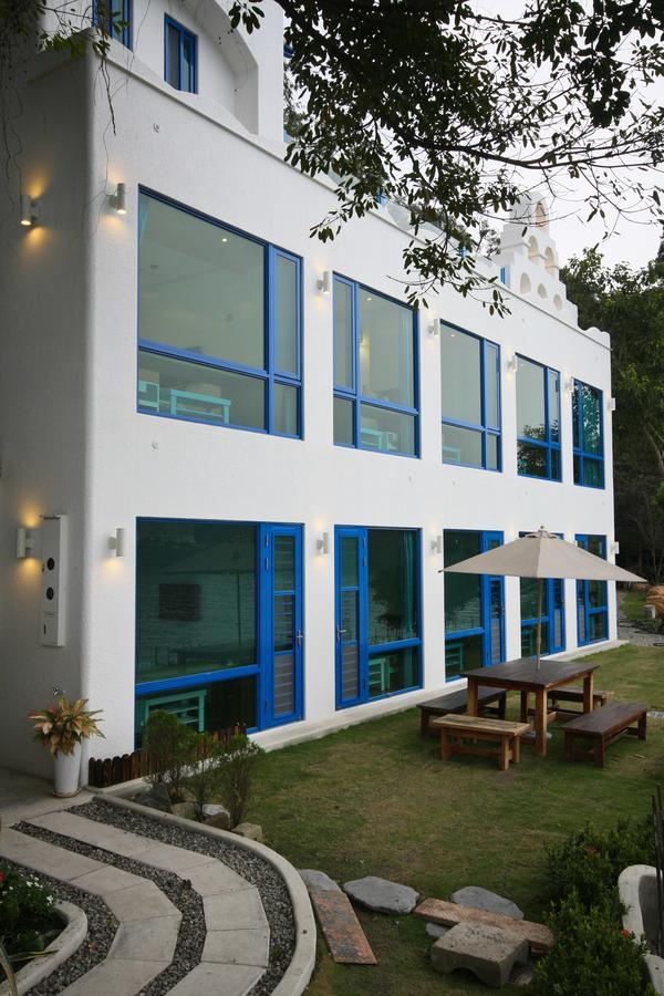 Sun Fog Hotel Yuchi Esterno foto