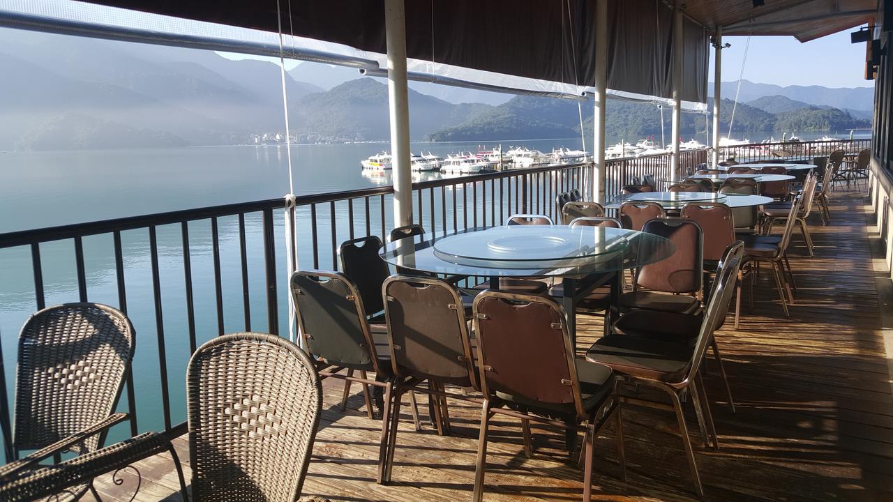 Sun Fog Hotel Yuchi Esterno foto