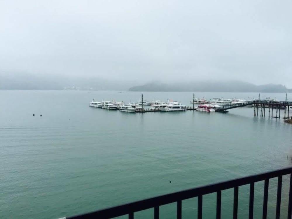 Sun Fog Hotel Yuchi Esterno foto