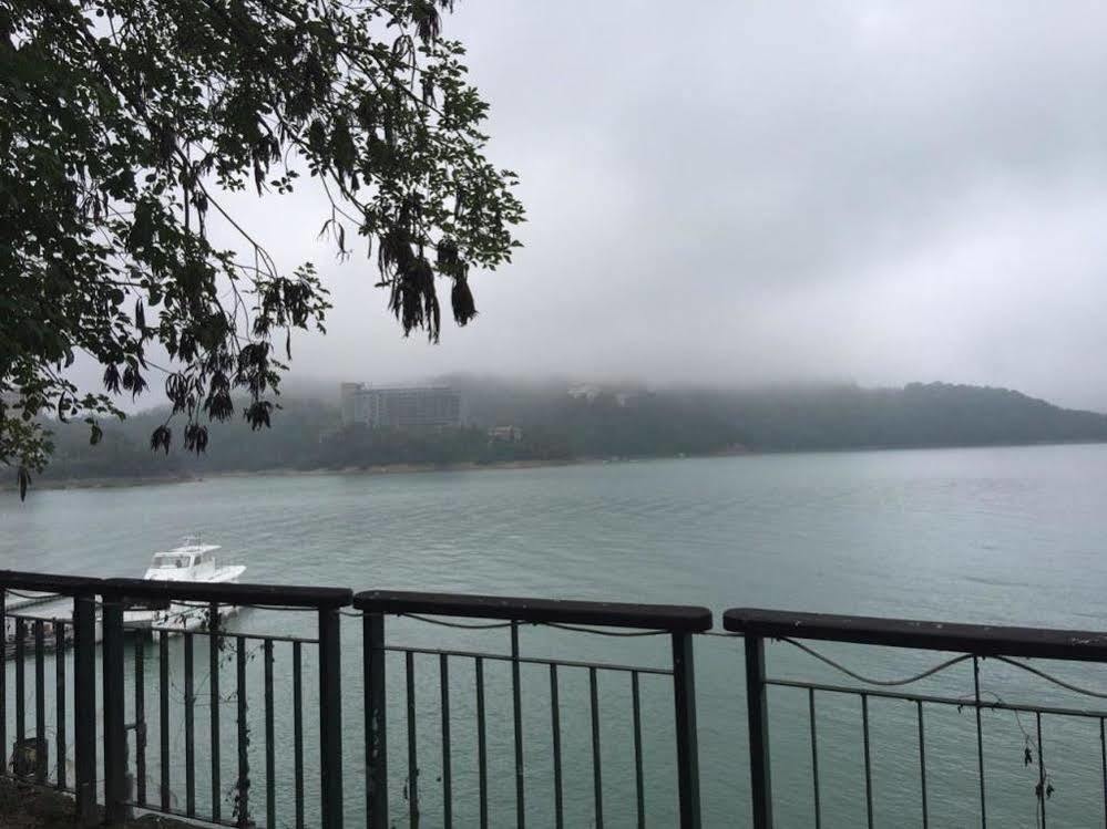 Sun Fog Hotel Yuchi Esterno foto